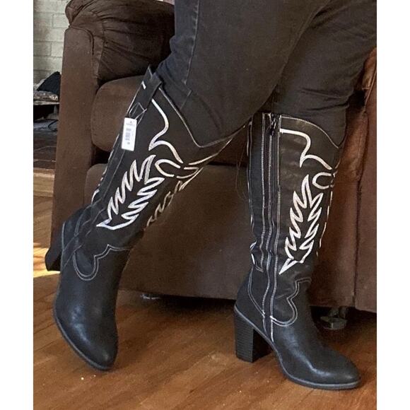 NWT TORRID Tall Shaft Heeled Western Boot Black Size 6 Wide Calf Country - Picture 11 of 16